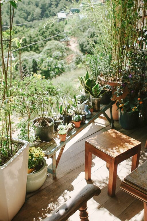 Tips for Creating a Cozy and Inviting Outdoor Living Space at Home